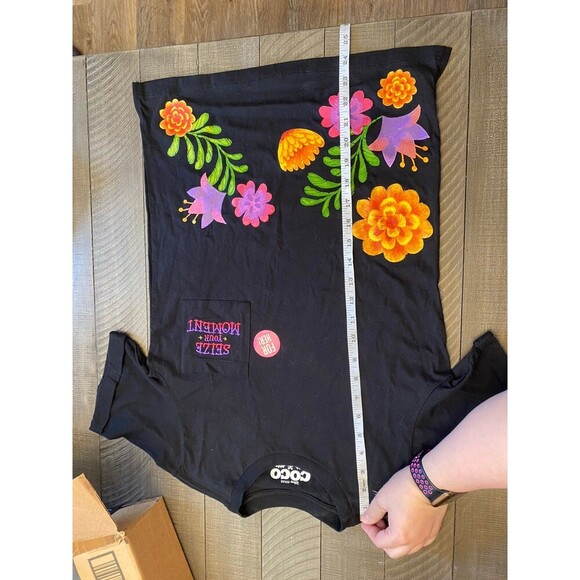 Disney Coco seize your moment tshirt from BoxLunch - Picture 4 of 6